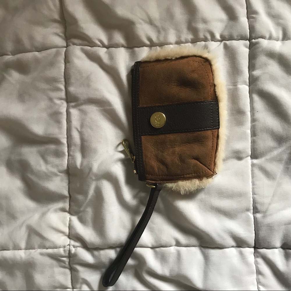 UGG wristlet